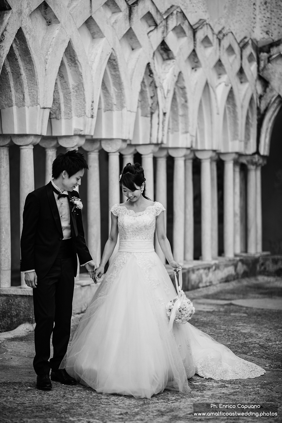 black and white wedding photos