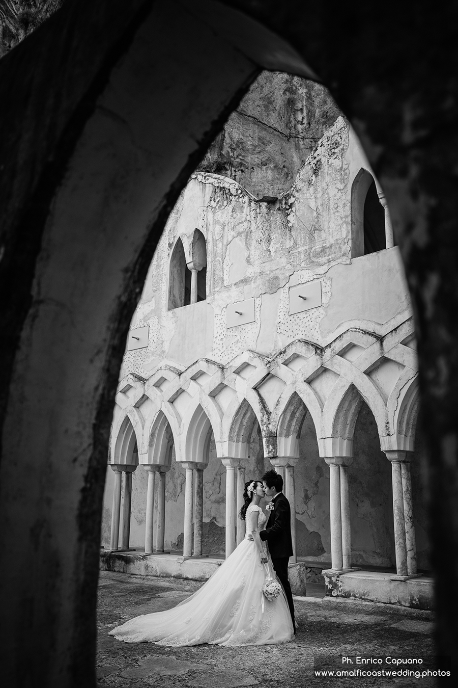 black and white wedding photography